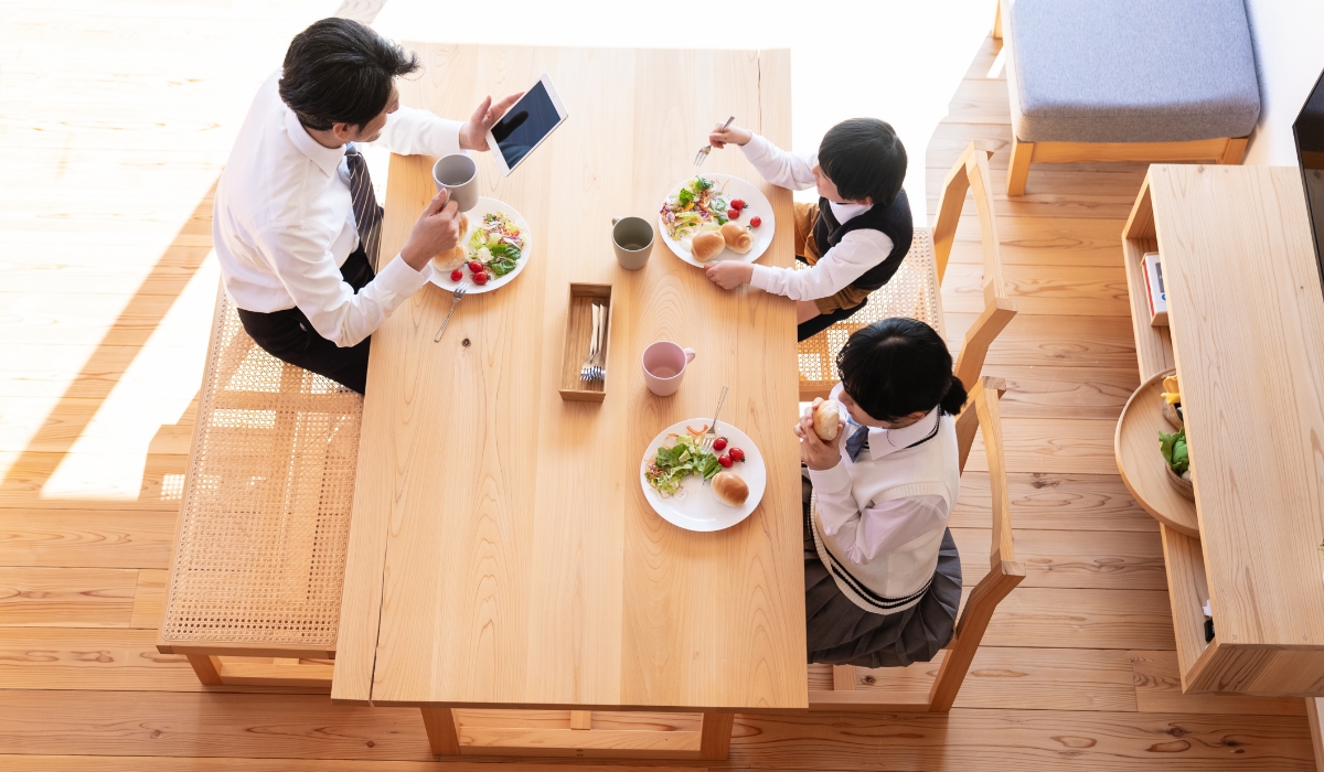 企業理念「人をつくり　暮らしをつくり　豊かさを創造する」